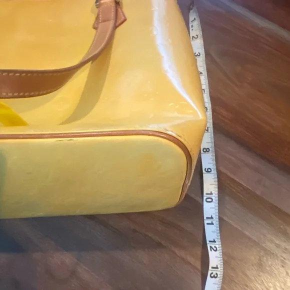 LV YELLOW VERNIS ZIP BAG - Picture 11 of 11